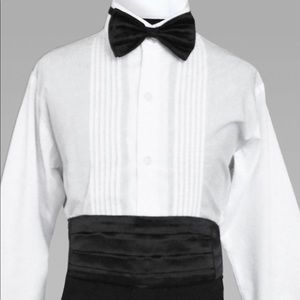5 piece boys tuxedo with tail